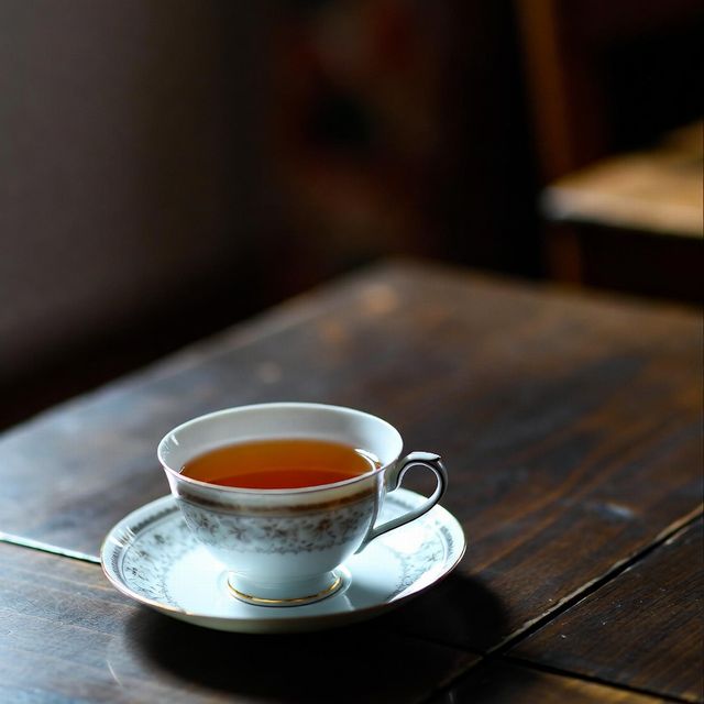 Teacup Solitude